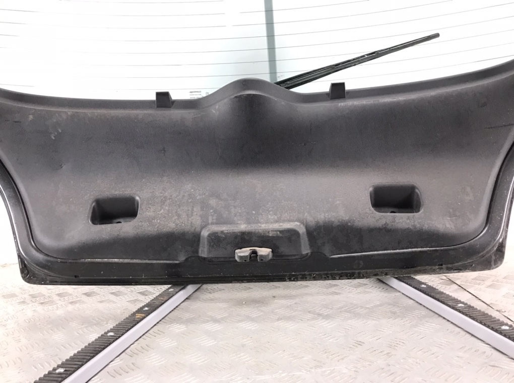 Крышка багажника бу для Peugeot 307  2.0 i,  2004 г.