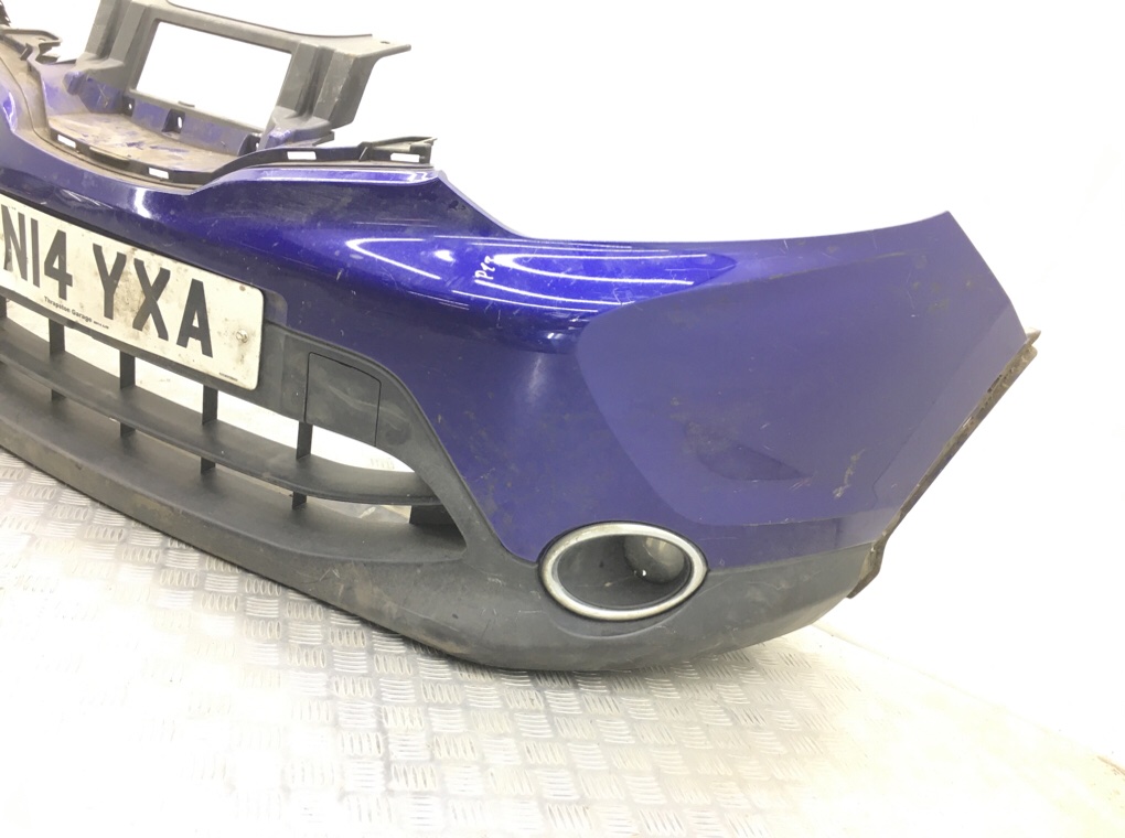 Бампер передний бу для Nissan Qashqai 2 1.2 Ti,  2014 г.