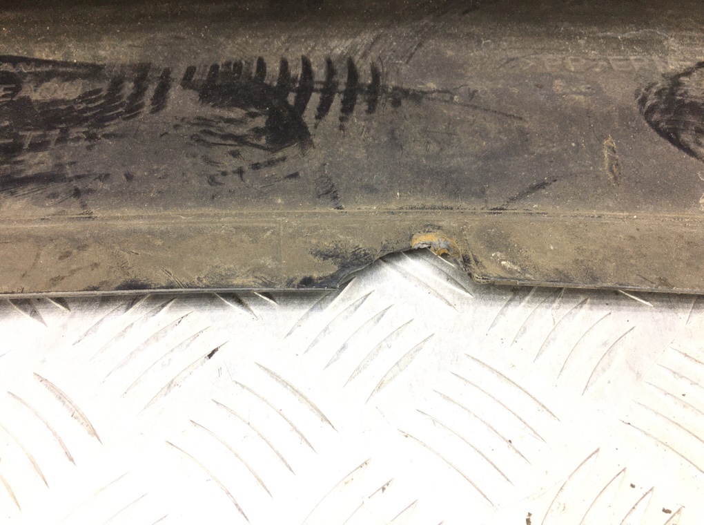 Бампер передний бу для Nissan Qashqai 2 1.2 Ti,  2014 г.