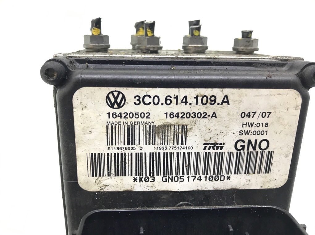Блок ABS бу для Volkswagen Passat B6 2.0 TDi,  2007 г.