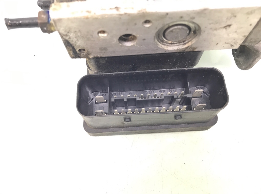 Блок ABS бу для Honda CR-V  2.0 i,  2005 г.