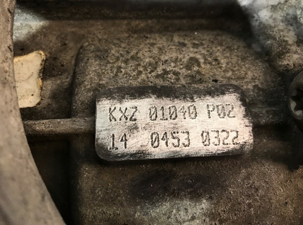 КПП механическая (МКПП) бу для Volkswagen Passat B6 2.0 TDi,  2010 г. KXZ