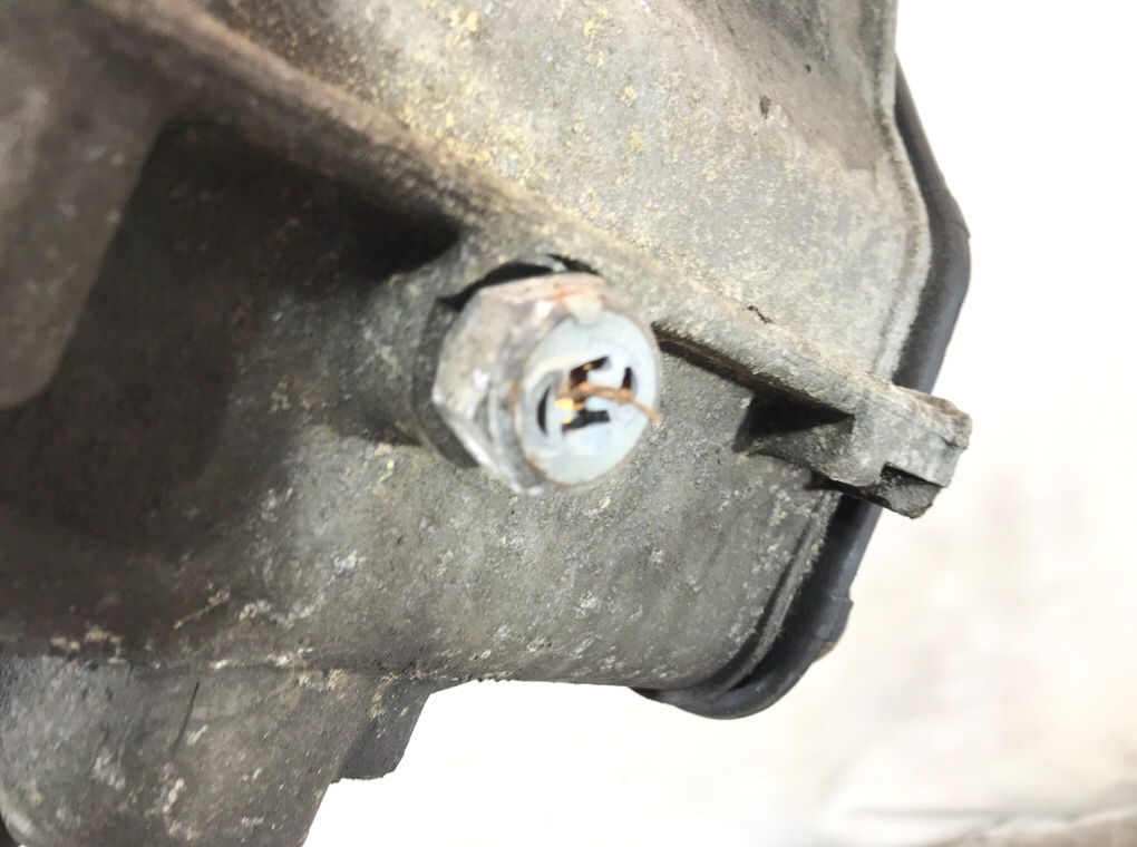 КПП механическая (МКПП) бу для Seat Ibiza 3 1.2 i, 2004 г. КПП механическая (МКПП) бу для Seat Ibiza 3 1.2 i, 2004 г.