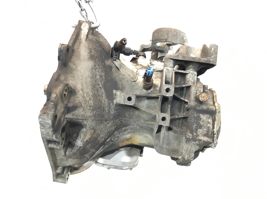 КПП механическая (МКПП) бу для Opel Zafira B 1.6 i,  2008 г. F17C419