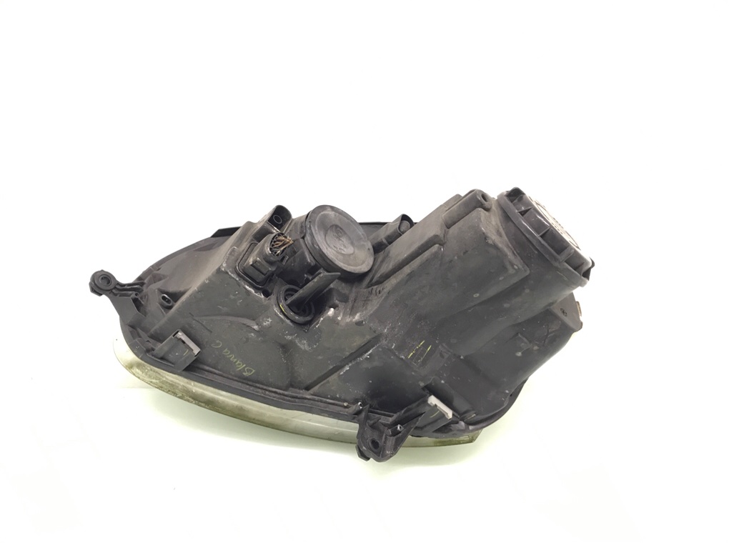 Фара правая бу для Volkswagen Golf 5 2.0 TDi,  2007 г.