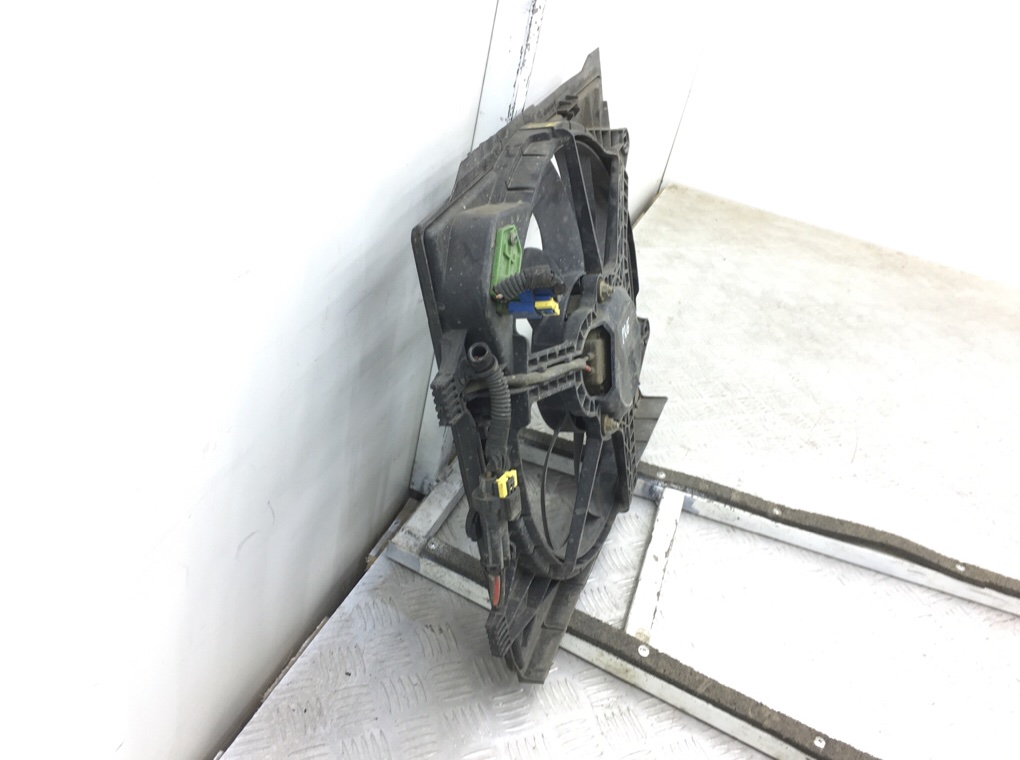 Вентилятор радиатора бу для Fiat Panda 3 1.2 i, 2014 г. Вентилятор радиатора бу для Fiat Panda 3 1.2 i, 2014 г.