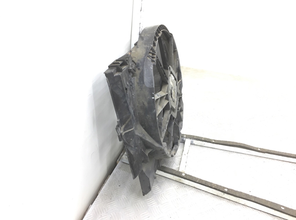 Вентилятор радиатора бу для BMW 3 E90/E91/E92/E93 2.0 TD,  2005 г.