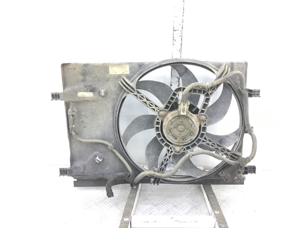 Вентилятор радиатора бу для Opel Corsa D 1.2 i, 2007 г.