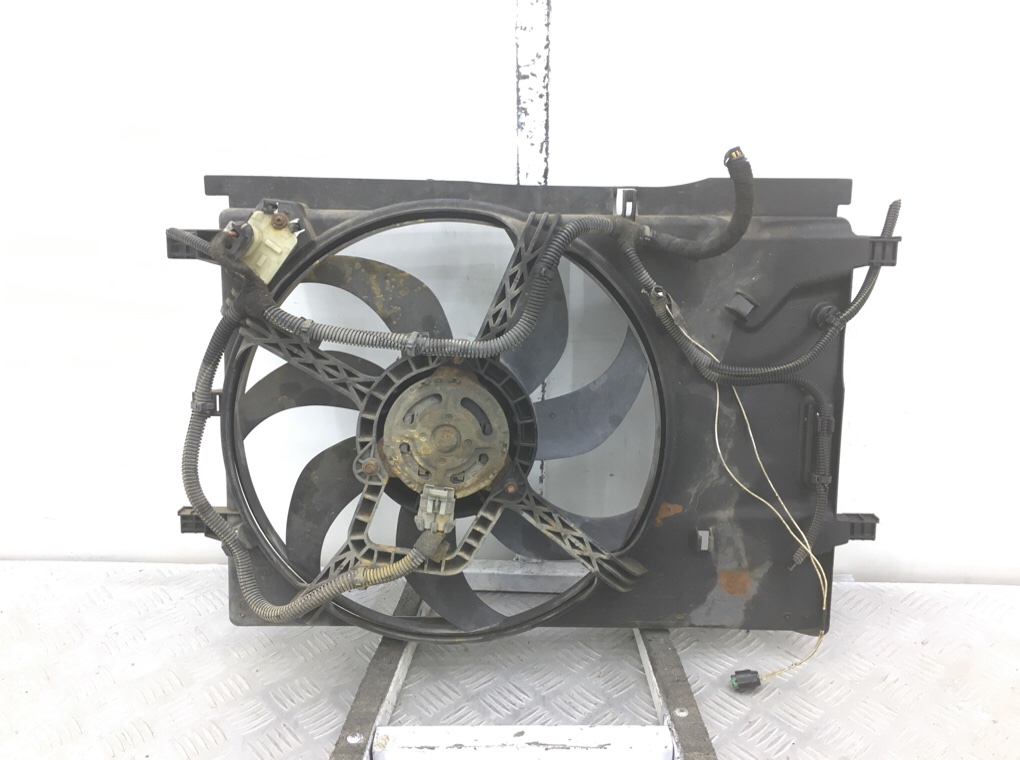 Вентилятор радиатора бу для Opel Corsa D 1.2 i, 2010 г.