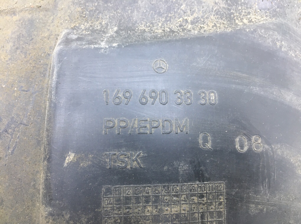 Защита арок передняя левая (подкрылок) бу для Mercedes A W169 2.0 i,  2006 г.