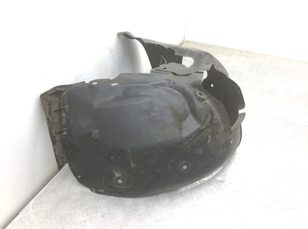 Защита арок передняя правая (подкрылок) бу для Renault Megane 2 1.4 i,  2006 г.
