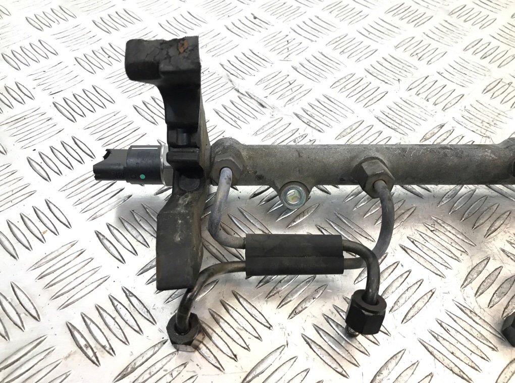 Топливная рампа бу для Land Rover Range Rover 3 3.0 TD,  2003 г.