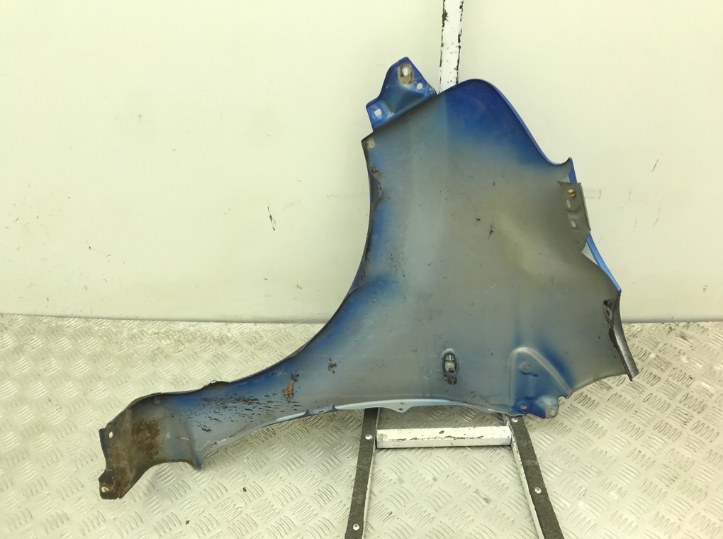Крыло переднее правое бу для Toyota Aygo  1.0 i,  2009 г.