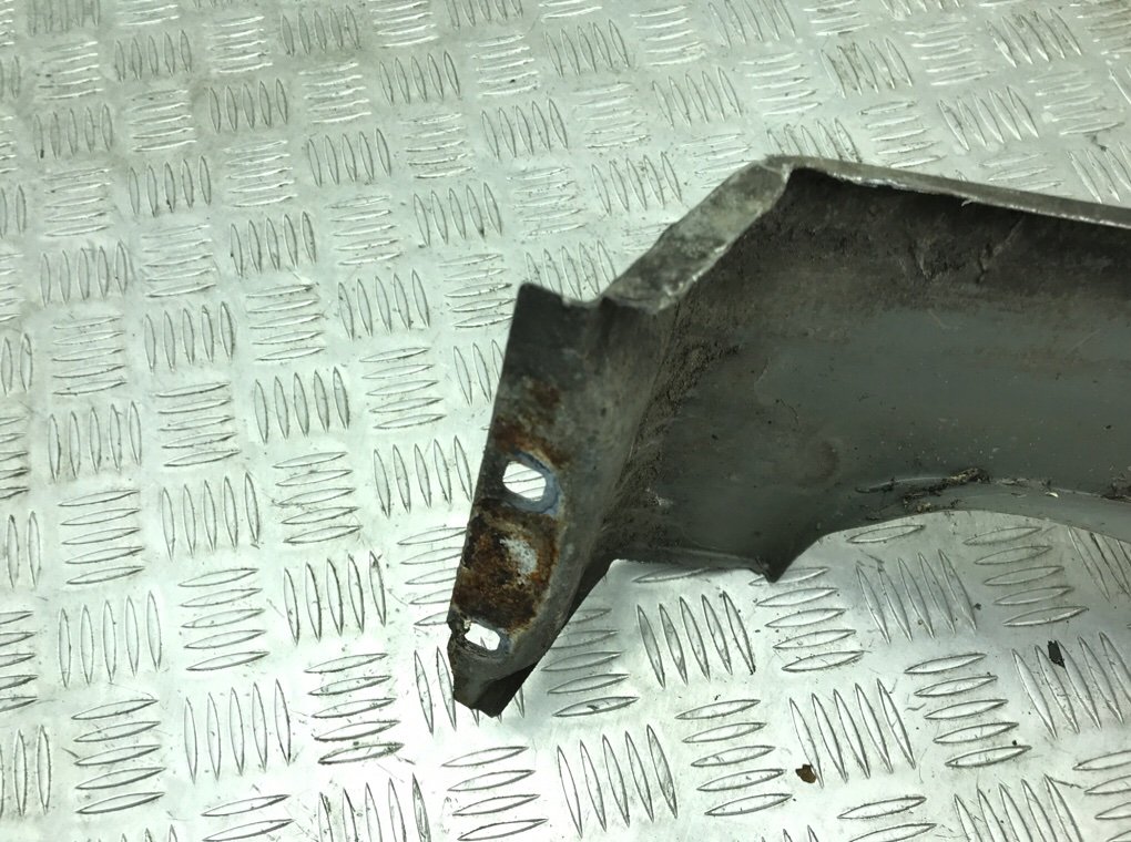 Крыло переднее правое бу для Ford Fiesta 5 1.3 i,  2007 г.