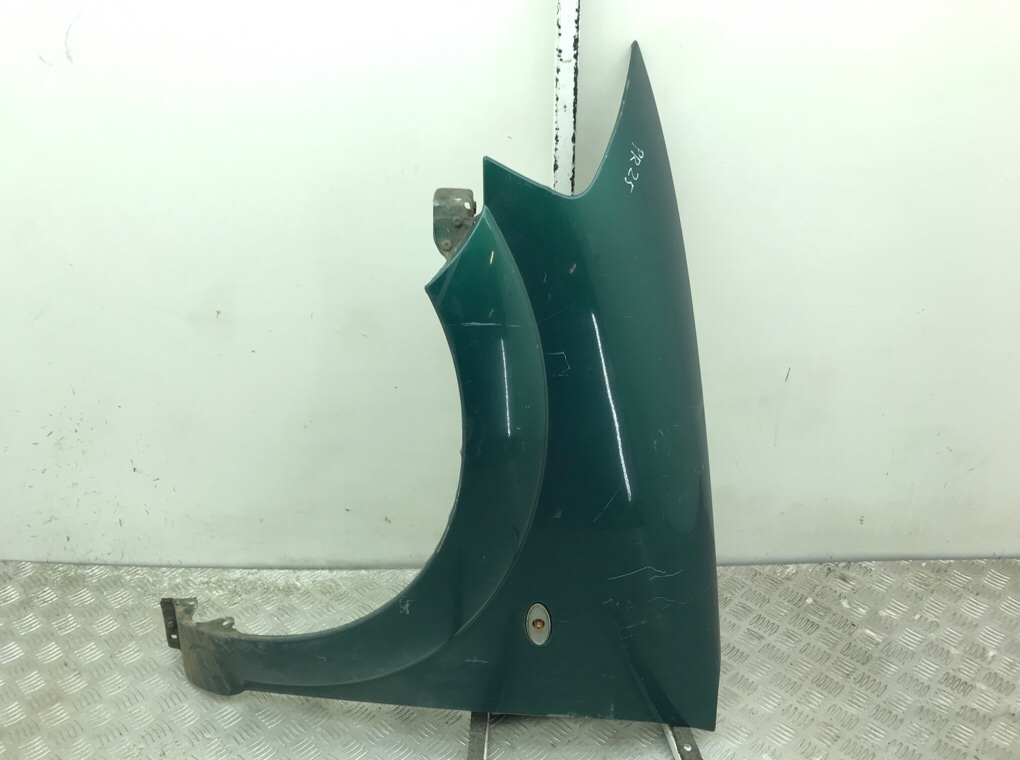 Крыло переднее левое бу для Citroen C3 1 1.4 i, 2003 г.