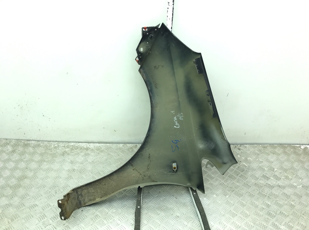 Крыло переднее правое бу для Opel Corsa D 1.2 i,  2008 г.