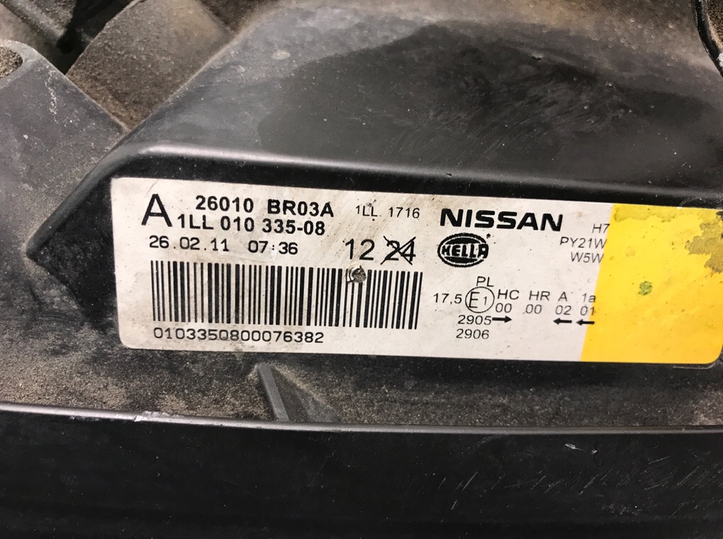 Фара правая бу для Nissan Qashqai  1.5 DCi,  2011 г.