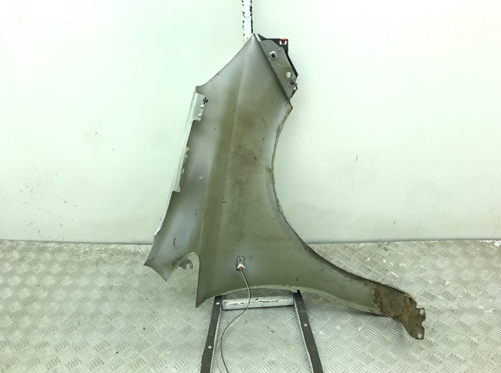 Крыло переднее левое бу для Opel Corsa D 1.2 i,  2010 г.