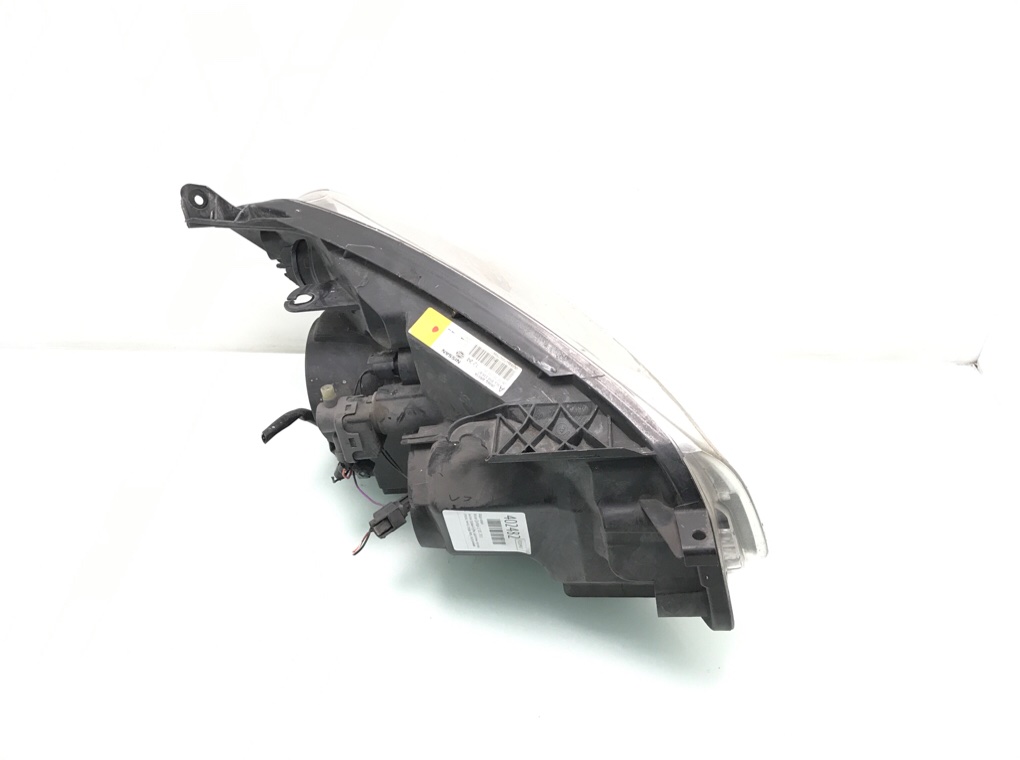 Фара левая бу для Nissan Qashqai  1.5 DCi,  2011 г.