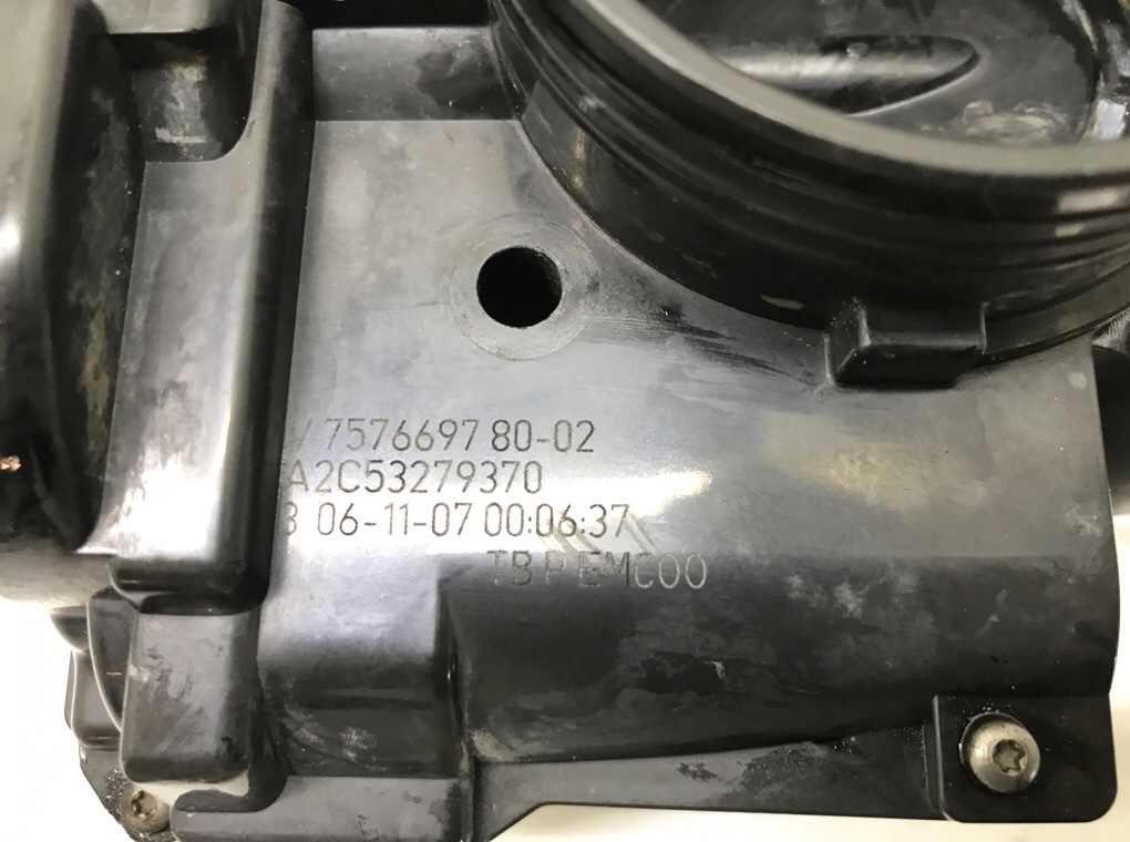 Заслонка дроссельная бу для Peugeot 207 CC 1.6 i, 2007 г. Заслонка дроссельная бу для Peugeot 207 CC 1.6 i, 2007 г.