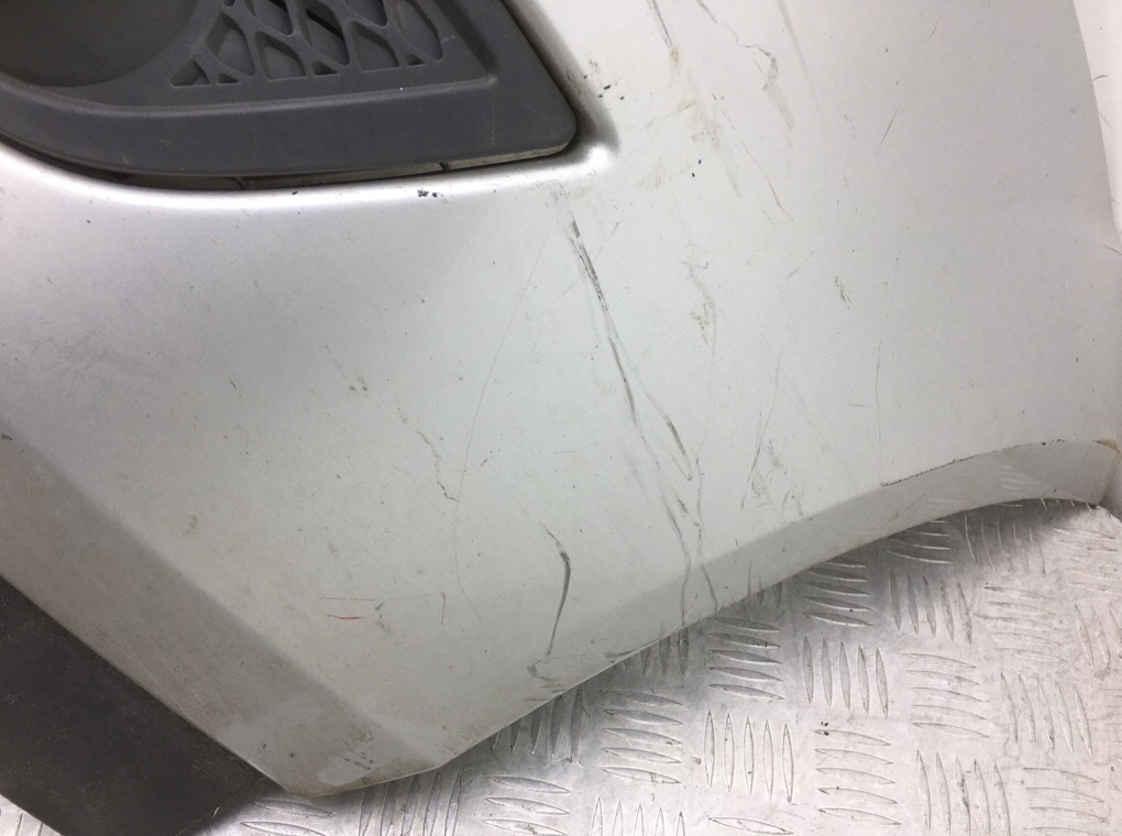 Бампер передний бу для Ford Fiesta 5 1.3 i,  2007 г.