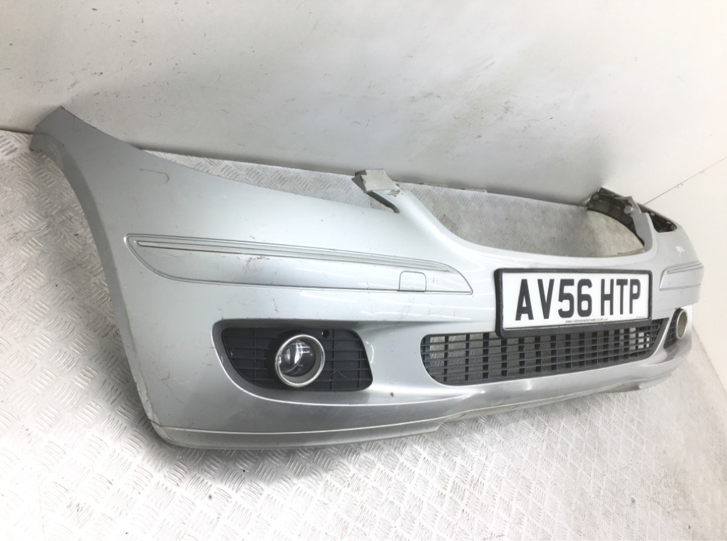 Бампер передний бу для Mercedes A W169 2.0 i,  2006 г.