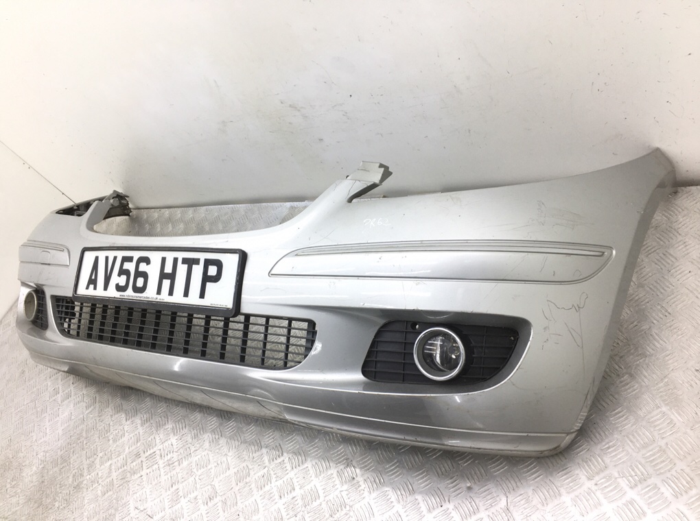 Бампер передний бу для Mercedes A W169 2.0 i,  2006 г.