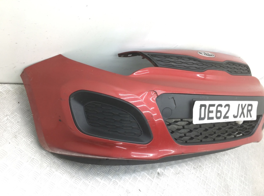 Бампер передний бу для Kia Rio 3 1.1 CRDi,  2012 г.