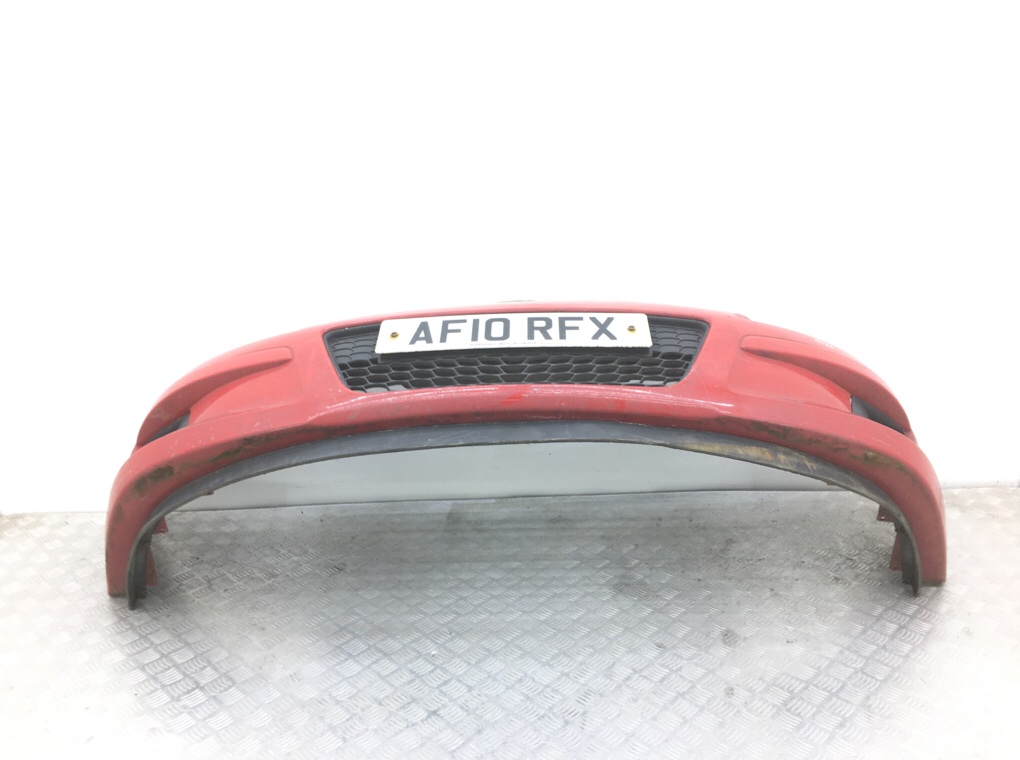 Бампер передний бу для Hyundai i30 1.4 i, 2010 г. Бампер передний бу для Hyundai i30 1.4 i, 2010 г.