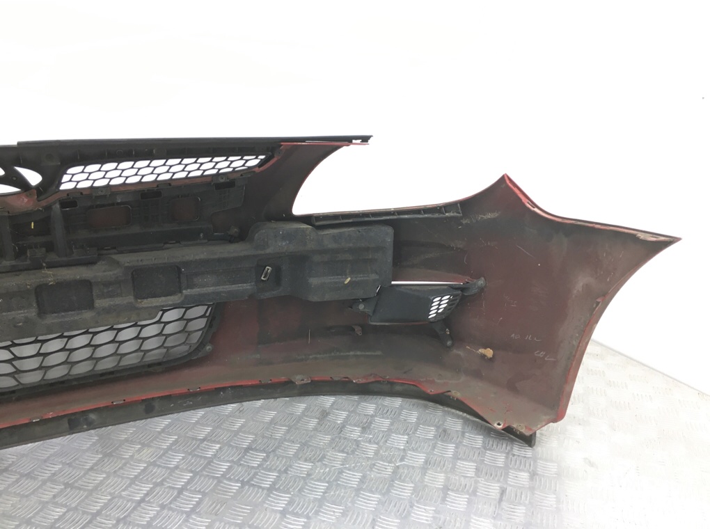 Бампер передний бу для Hyundai i30 1.4 i, 2010 г. Бампер передний бу для Hyundai i30 1.4 i, 2010 г.