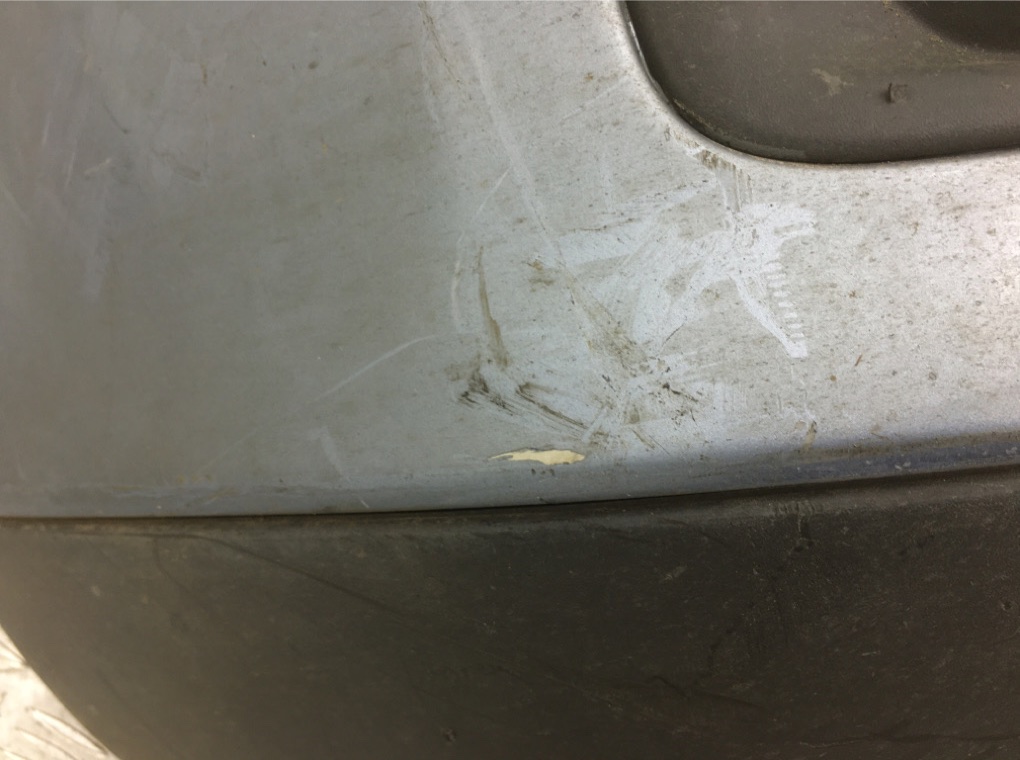 Бампер передний бу для Ford Focus 2 1.6 i,  2006 г.