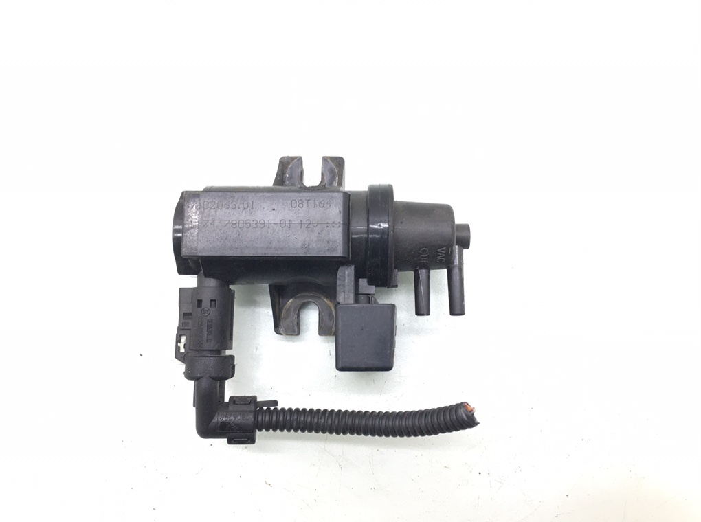 Клапан электромагнитный бу для BMW 1 E87/E81/E82/E88 2.0 TD, 2008 г.