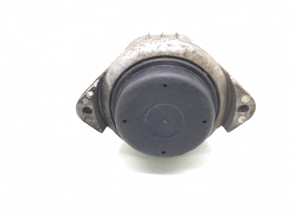 Подушка крепления двигателя бу для BMW 1 E87/E81/E82/E88 2.0 TD,  2008 г.
