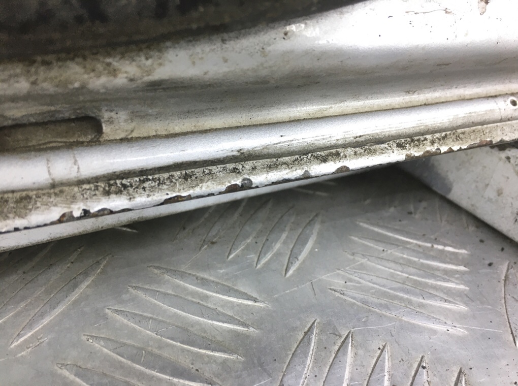 Дверь передняя правая бу для Ford Fiesta 5 1.4 i,  2002 г.