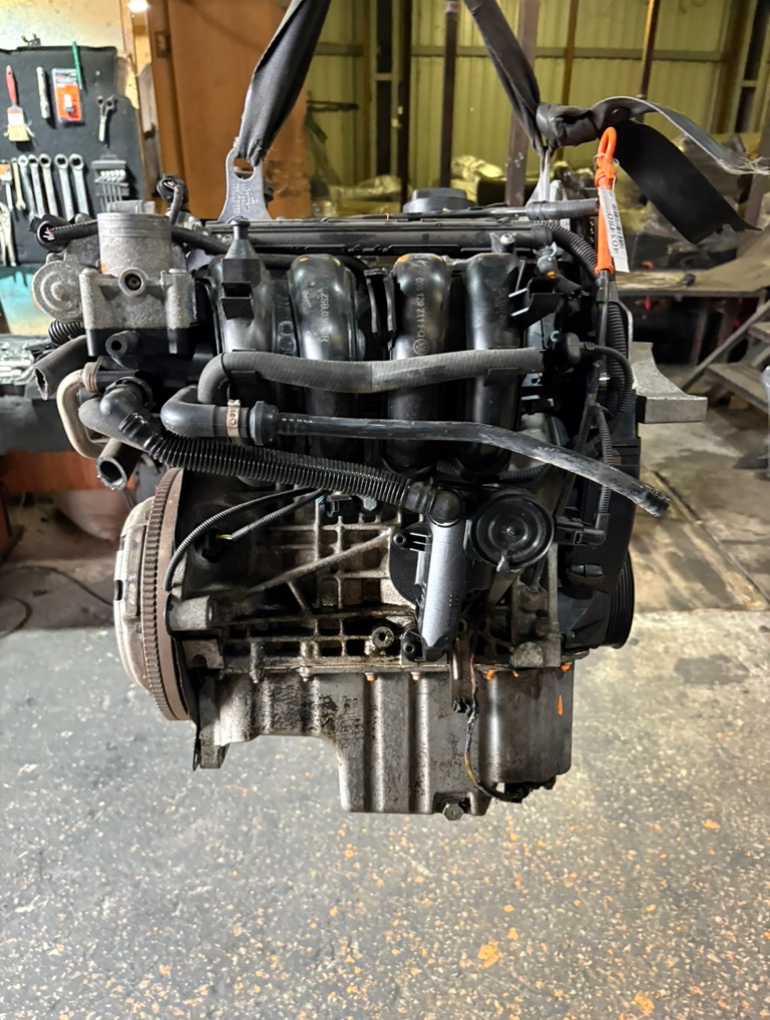 Двигатель (ДВС)  бу для Volkswagen Polo 4 1.4 i,  2004 г.