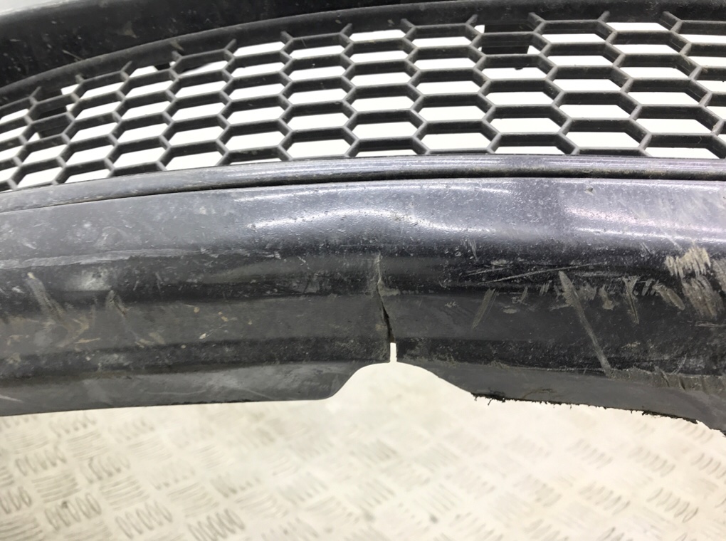 Бампер передний бу для Lexus IS 2 2.2 TD,  2008 г.