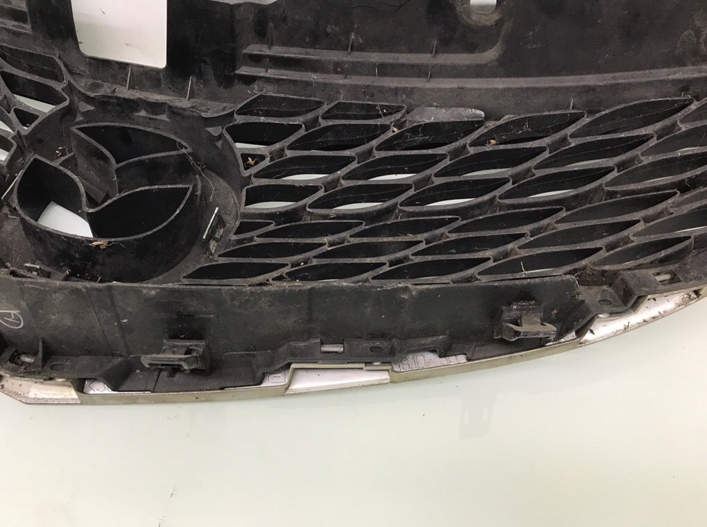 Решетка радиатора бу для Mazda 6 2 2.2 TD, 2009 г. Решетка радиатора бу для Mazda 6 2 2.2 TD, 2009 г.