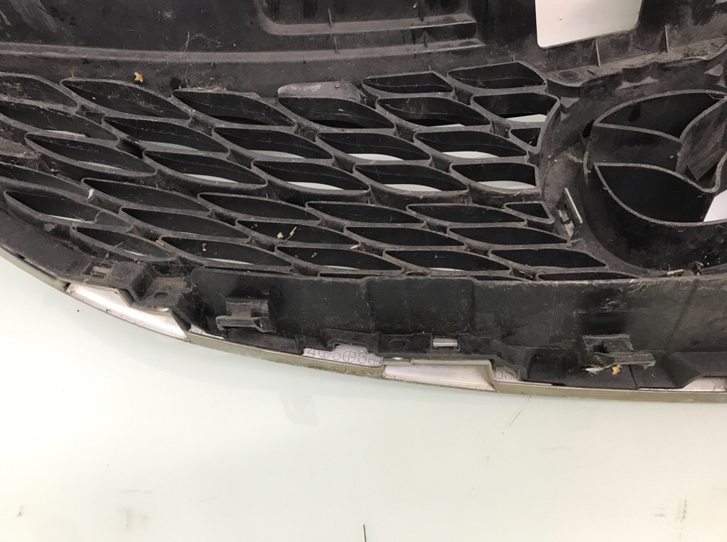 Решетка радиатора бу для Mazda 6 2 2.2 TD, 2009 г. Решетка радиатора бу для Mazda 6 2 2.2 TD, 2009 г.