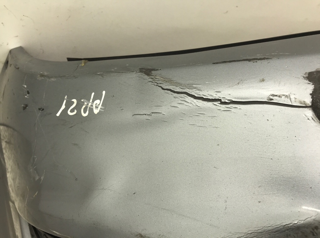 Бампер передний бу для Opel Astra H 1.8 i,  2008 г.