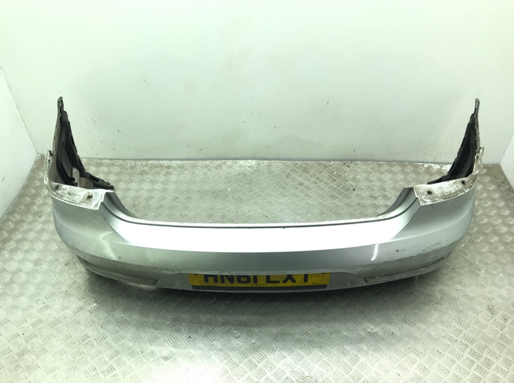 Бампер задний бу для Volkswagen Passat B7 2.0 TDi,  2011 г.