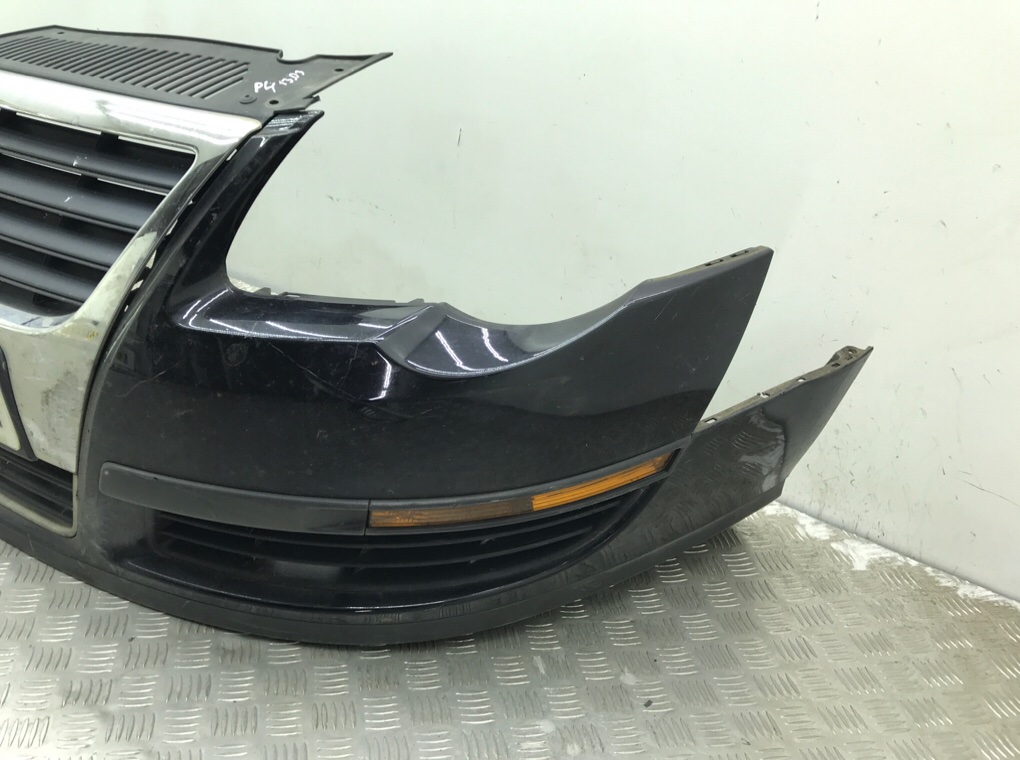 Бампер передний бу для Volkswagen Passat B6 2.0 TDi,  2007 г.