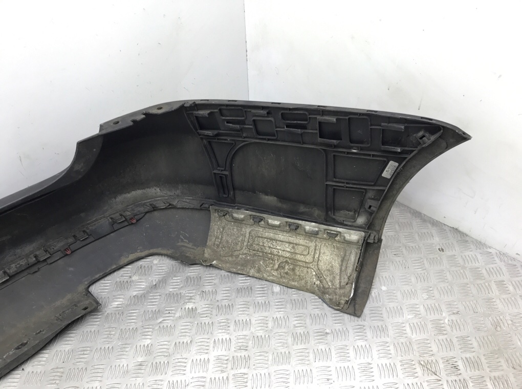 Бампер задний бу для Volkswagen Golf 5 2.0 TDi,  2007 г.