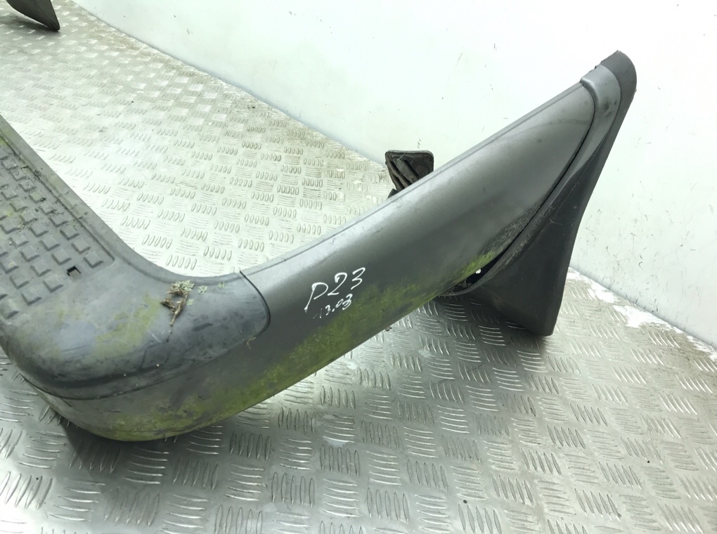 Бампер задний бу для Opel Monterey  3.2 i,  1997 г.