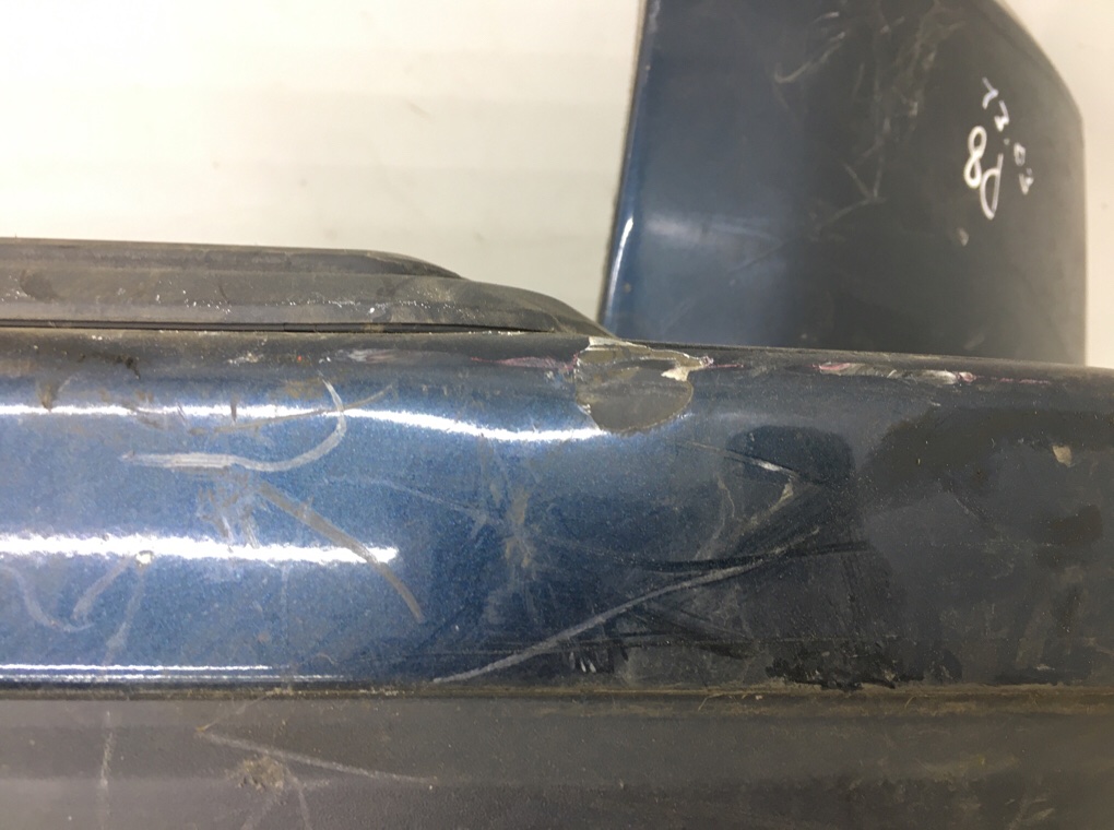 Бампер задний бу для Land Rover Discovery 4 3.0 TD, 2009 г. Бампер задний бу для Land Rover Discovery 4 3.0 TD, 2009 г.