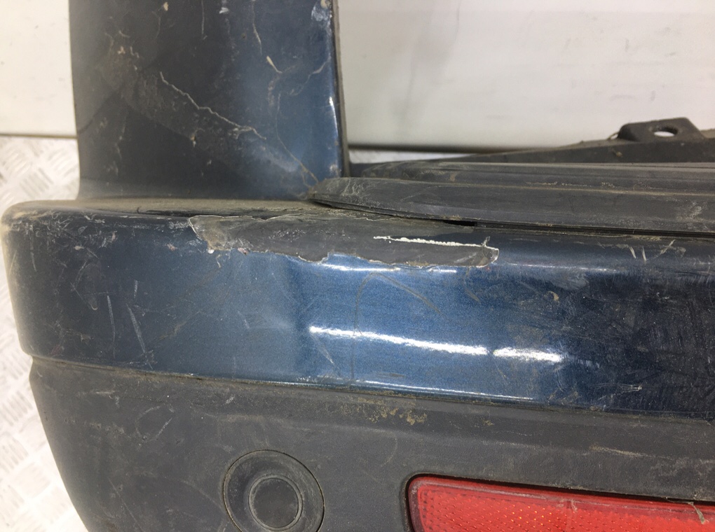 Бампер задний бу для Land Rover Discovery 4 3.0 TD, 2009 г. Бампер задний бу для Land Rover Discovery 4 3.0 TD, 2009 г.