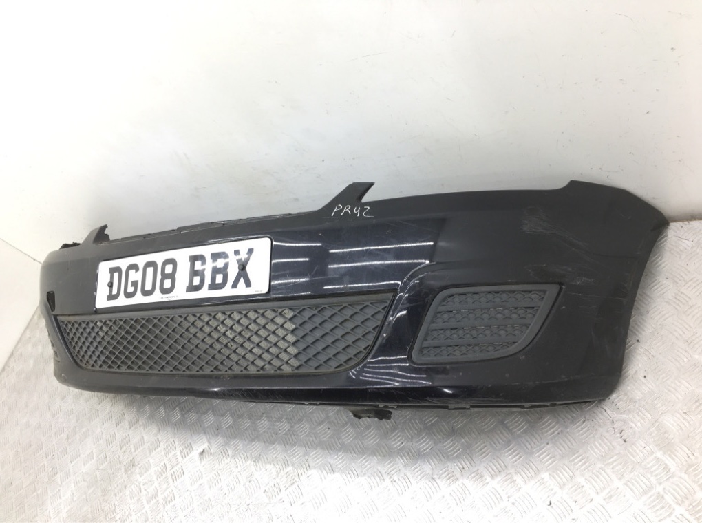 Бампер передний бу для Ford Fiesta 5 1.3 i,  2007 г.