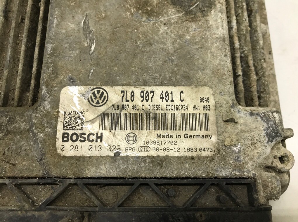 Блок управления двигателем бу для Volkswagen Touareg  3.0 TDi,  2006 г.