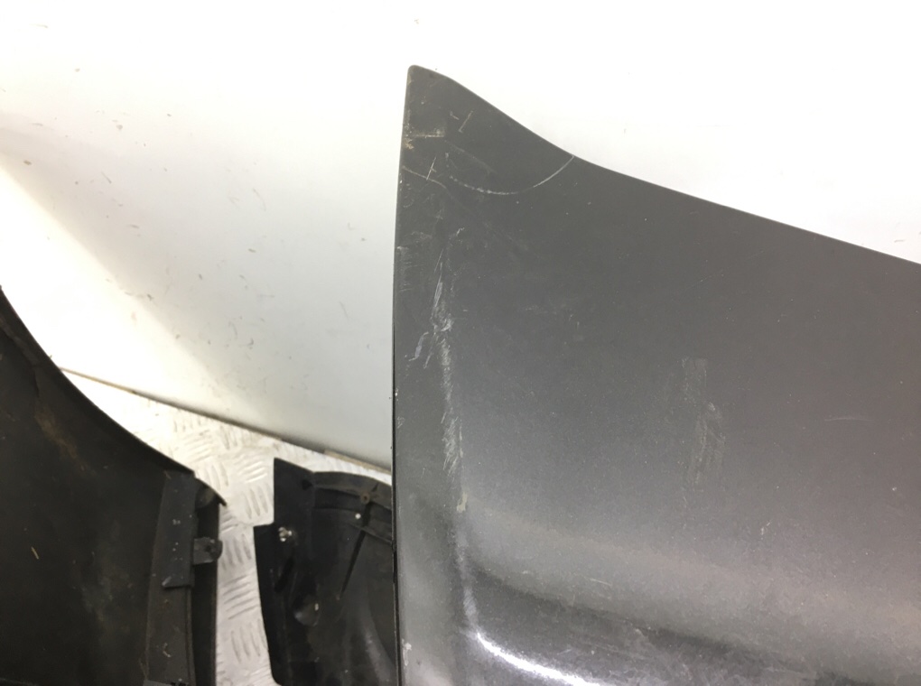 Бампер передний бу для Renault Clio 3 1.2 i, 2010 г. Бампер передний бу для Renault Clio 3 1.2 i, 2010 г.