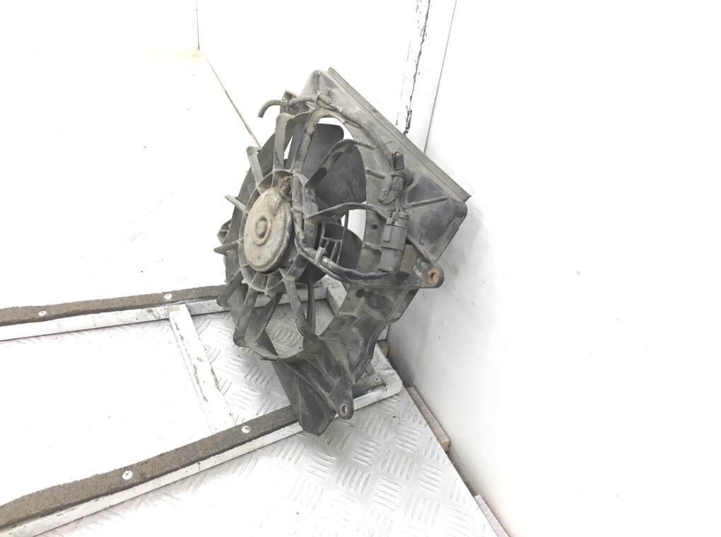 Вентилятор радиатора бу для Honda Civic 8 2.2 CTDi,  2006 г.