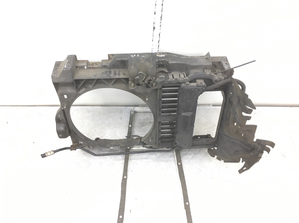 Панель передняя (телевизор) бу для Citroen C5 2 1.6 HDi, 2010 г. Панель передняя (телевизор) бу для Citroen C5 2 1.6 HDi, 2010 г.